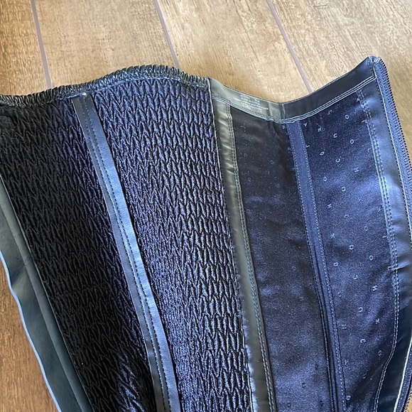 Cole Haan black riding boots - Picture 9 of 9